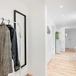 Neu Mit Terrasse! 2br 4beds- Schoenste Aussicht - Frisch Saniert- Barrierefreie! -mozart Zwei -