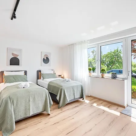 Neu Mit Terrasse! 2br 4beds- Schoenste Aussicht - Frisch Saniert- Barrierefreie! -mozart Zwei - * Bietigheim-Bissingen
