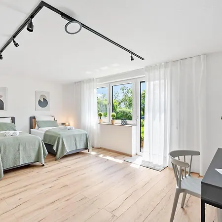 Neu Mit Terrasse! 2br 4beds- Schoenste Aussicht - Frisch Saniert- Barrierefreie! -mozart Zwei - Apartment *